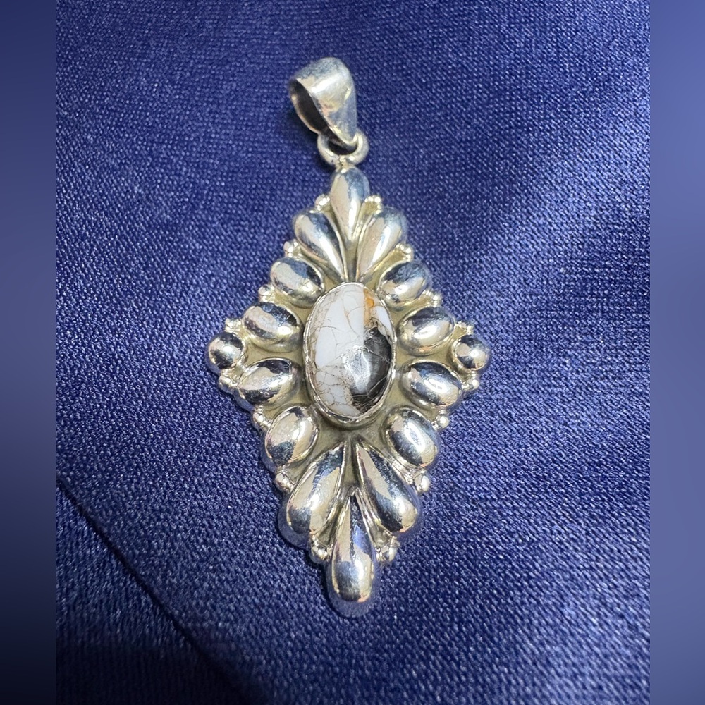 Pendant*Wild Horse Turquoise 925 Sterling Silver Diamond Shaped Closed Back - Picture 2 of 9